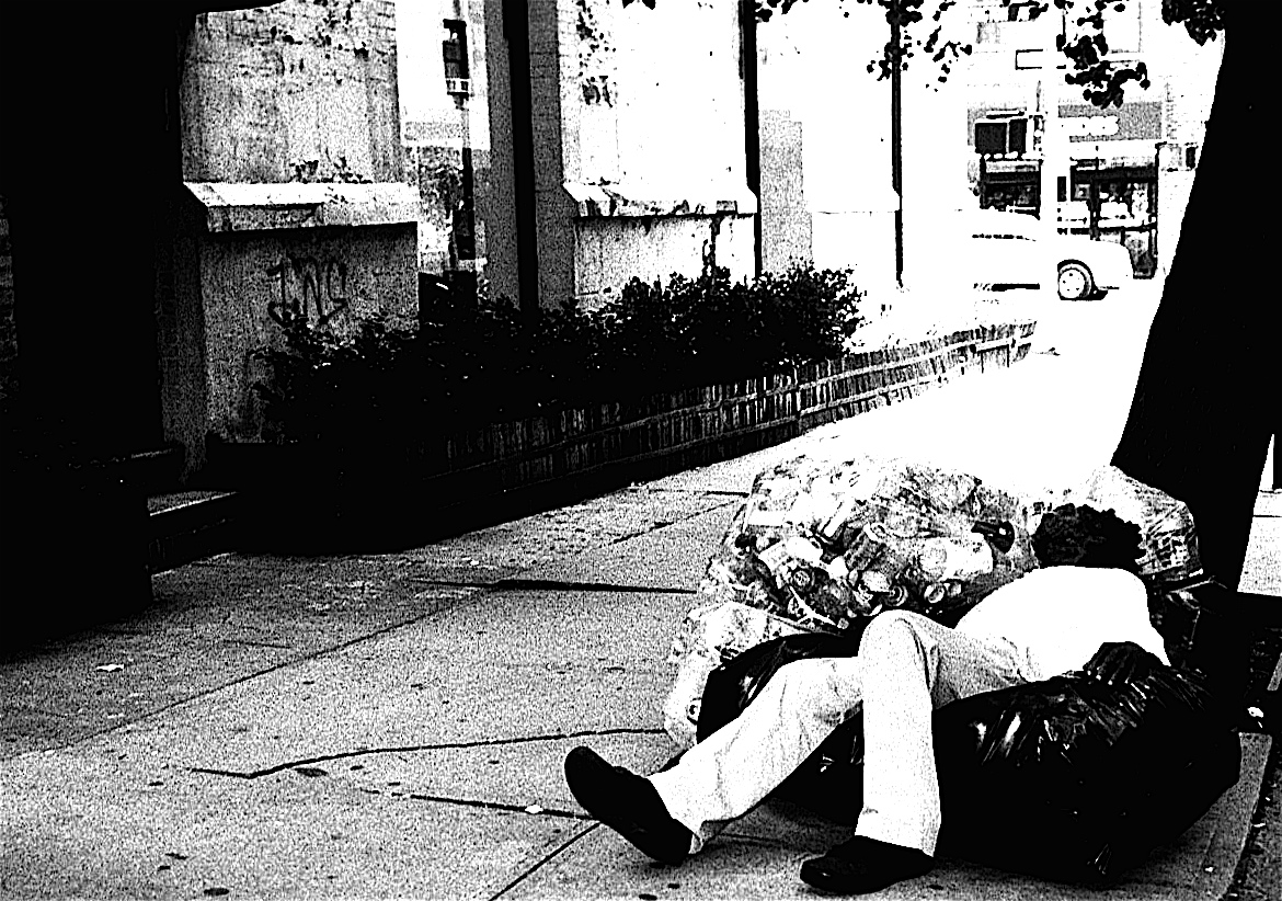  35mm B&amp;W. New York, NY.&nbsp; 