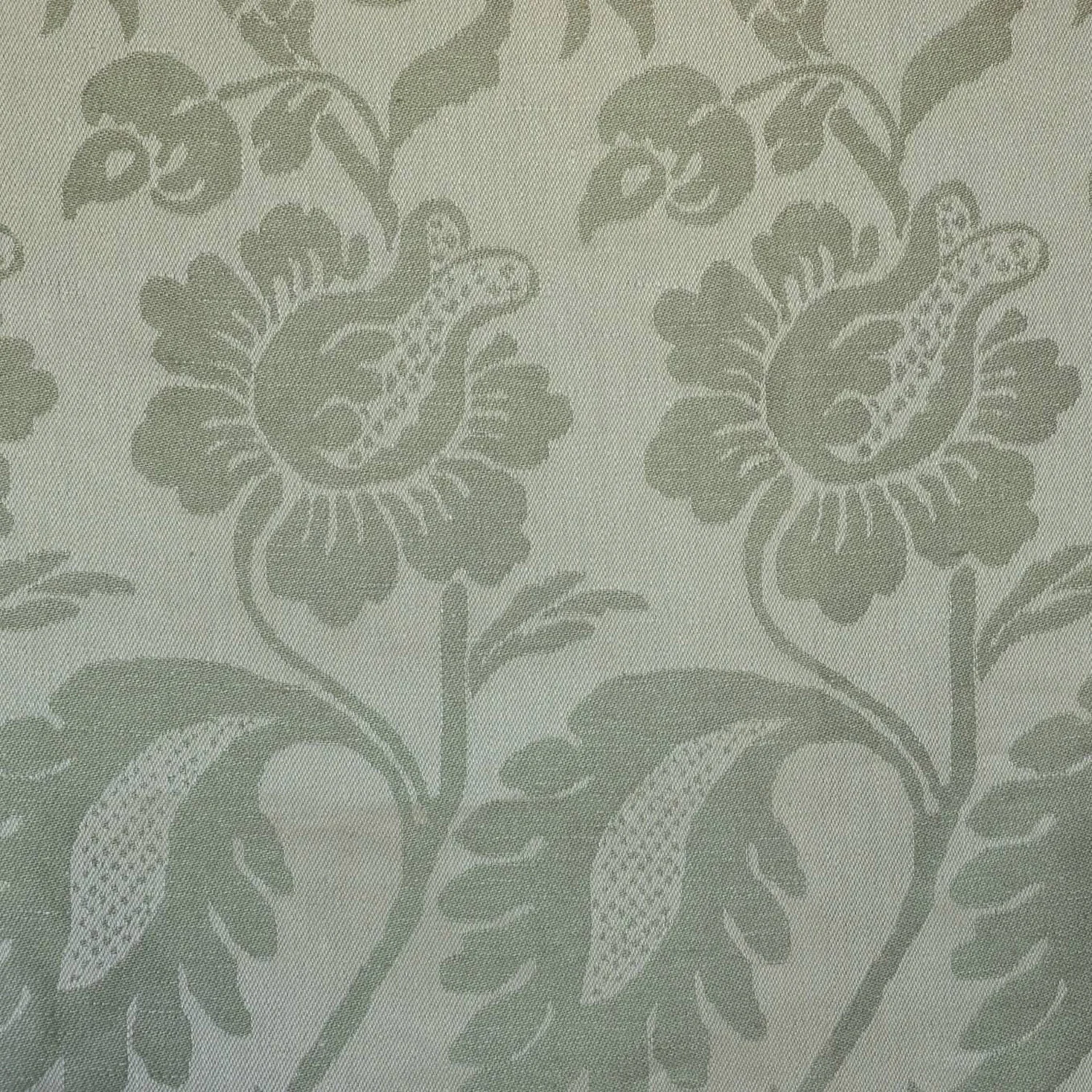 <p><strong>ONSLOW REVERSE</strong>green 2200-02<a href=/collection-5/onslow-reverse-green-2200-02>More →</a></p>