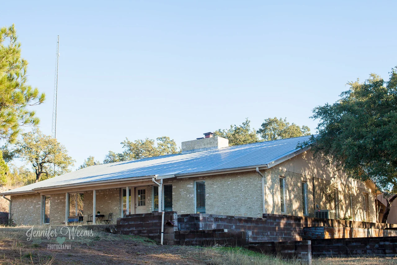 The Creek Haus: Welcome to the Main Haus