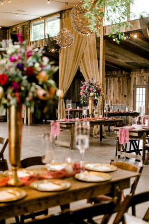 VWR RECEPTION — Hill Country Weddings + Events