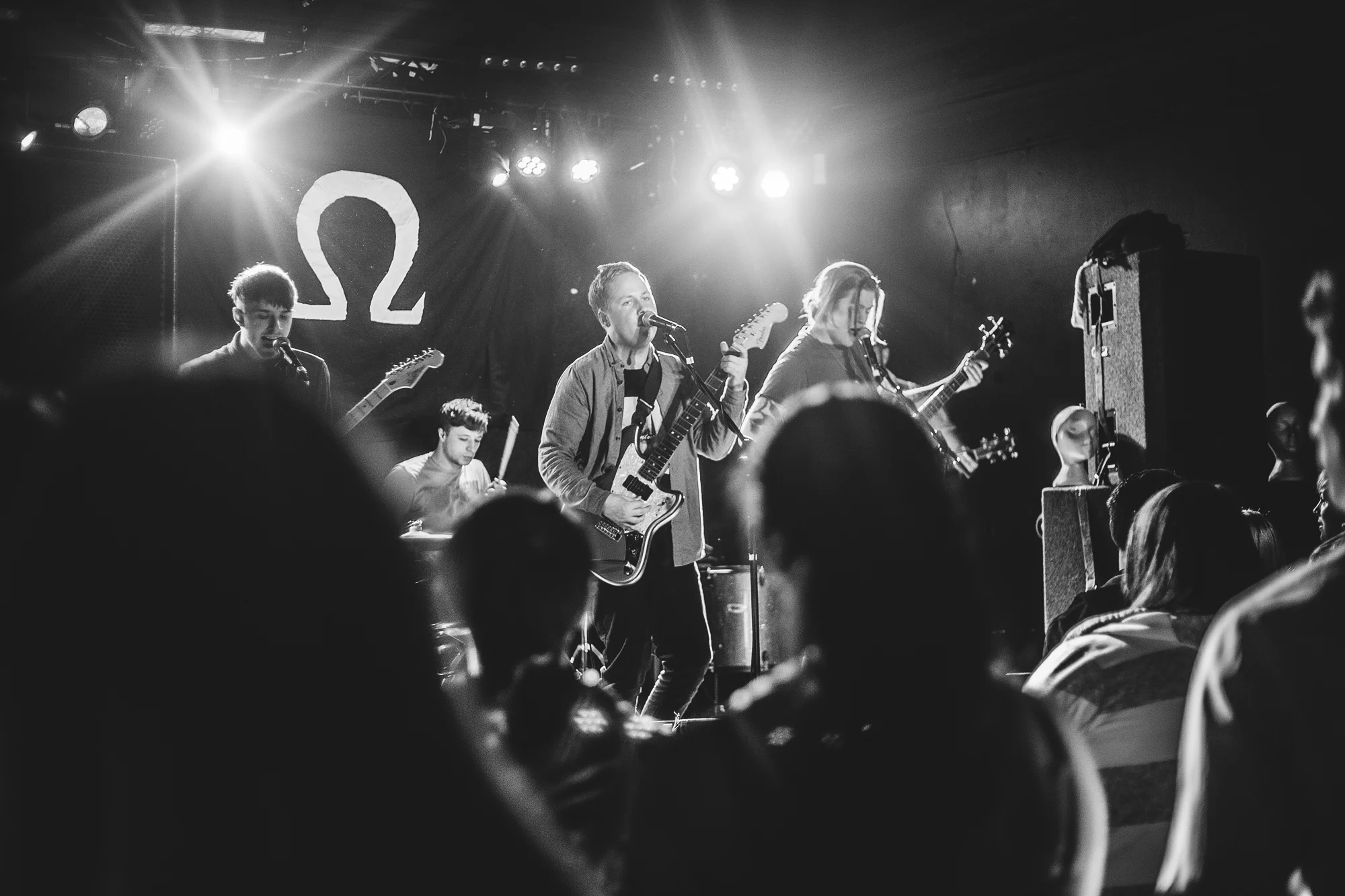 bigsixes_tour_146.jpg