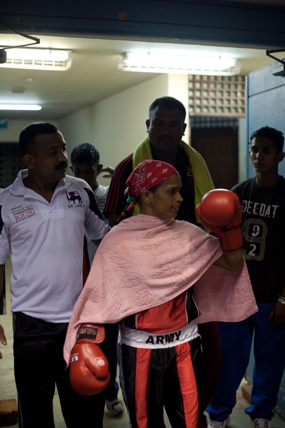 Anusha's rival entering stadium (© Lee Bazalgette)