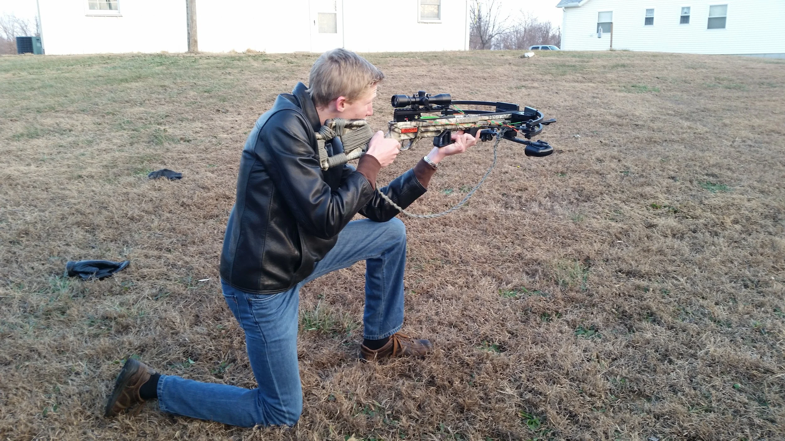 The gloves came off for the cousin's crossbow competition!