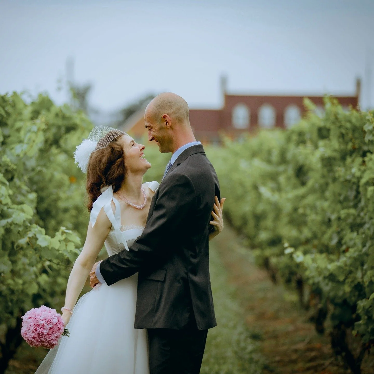 Authenticity beats perfection every time. The photos that last a lifetime come from real moments, natural smiles, and genuine connection&mdash;not complicated poses.

#torontoweddingphotographer #torontowedding #torontoweddingvenue #torontoweddings20