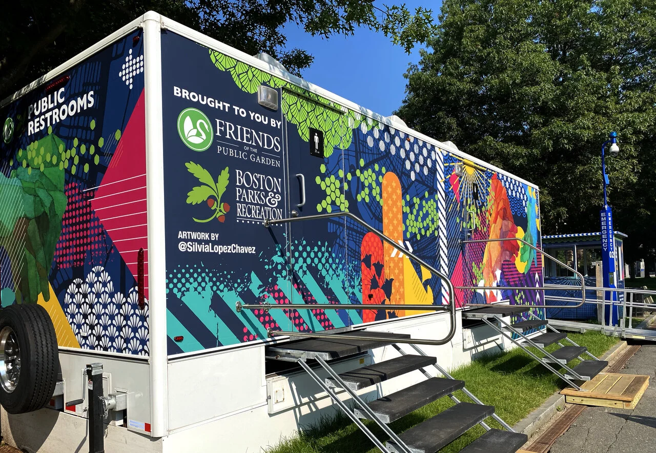 BostonCommonTrailerMural_4956_Sm.JPG