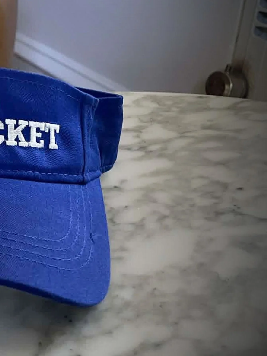 Listen to the coach! 
With #teamweltpocket you always take home a &lsquo;W&rsquo;. 
.
.
.
.
.
#tennisvisor 
#visorhat 
#hatoftheday