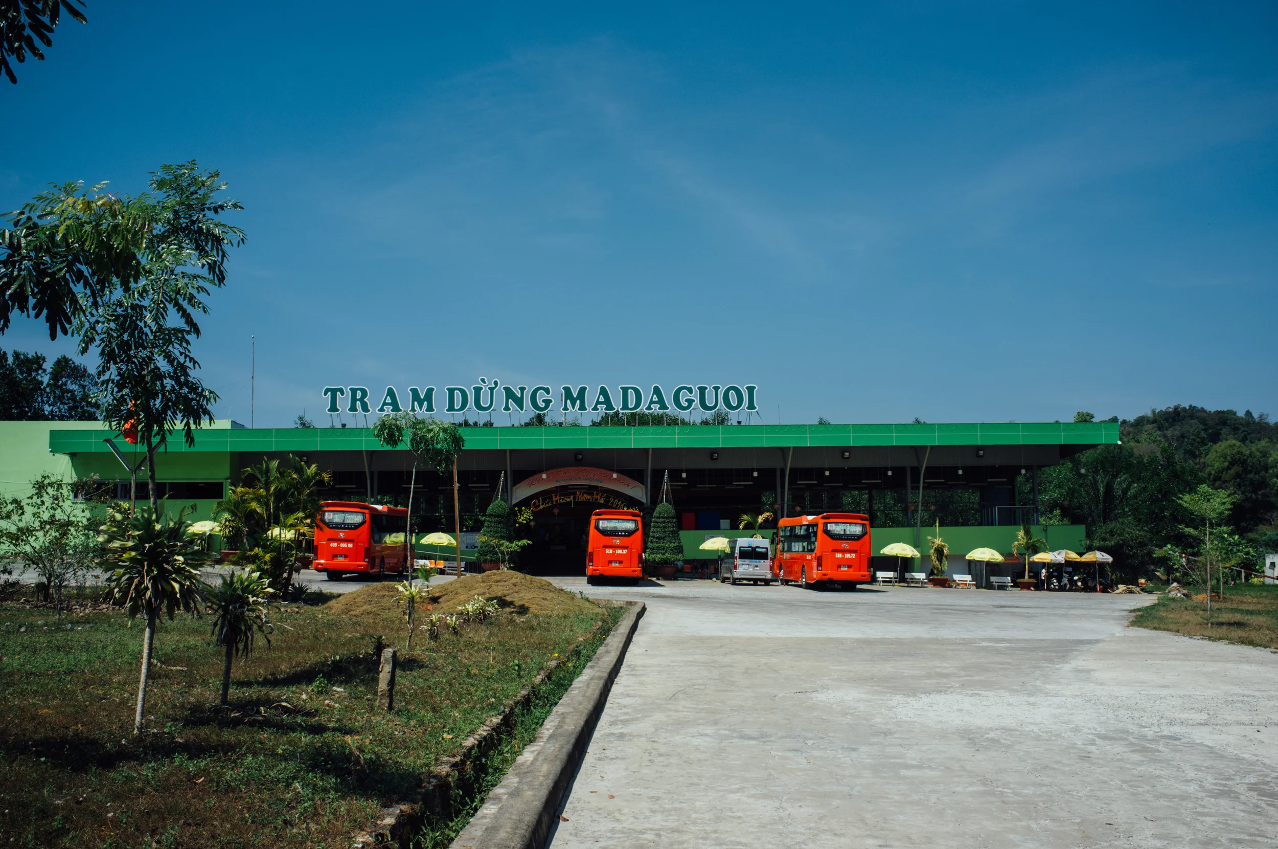 Rest stop between HCMC and Dalat