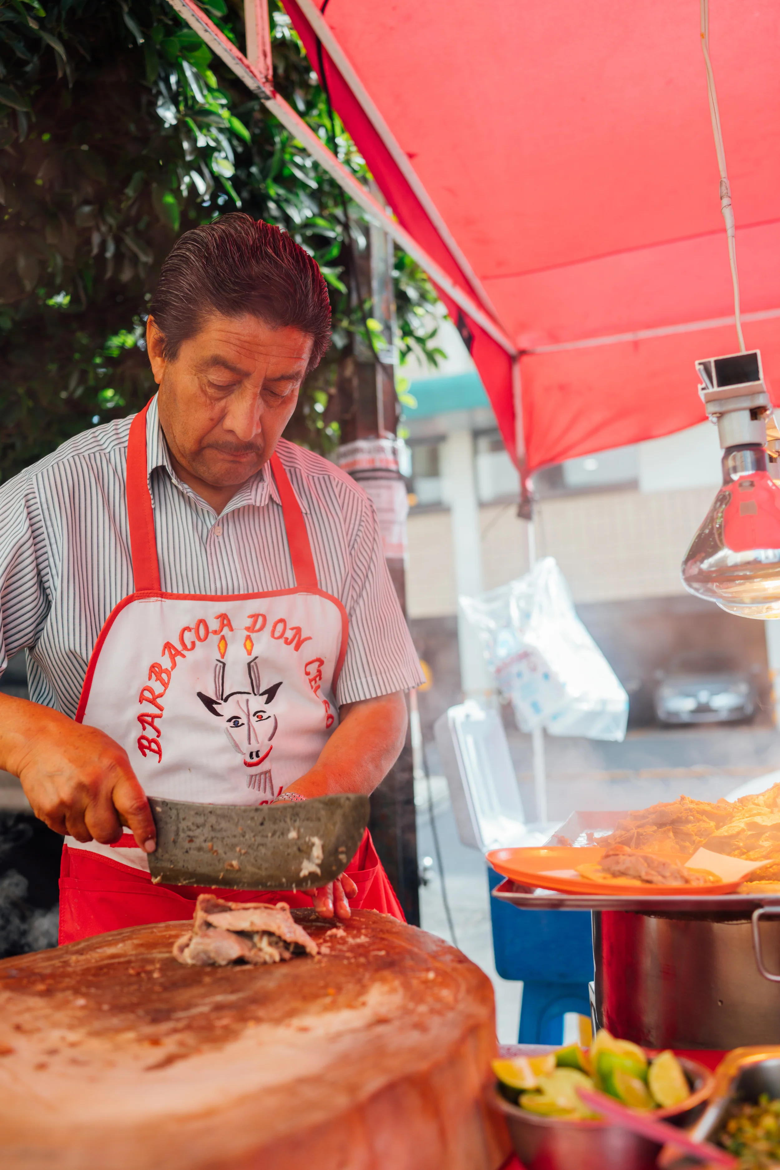 Preparing barbacoa