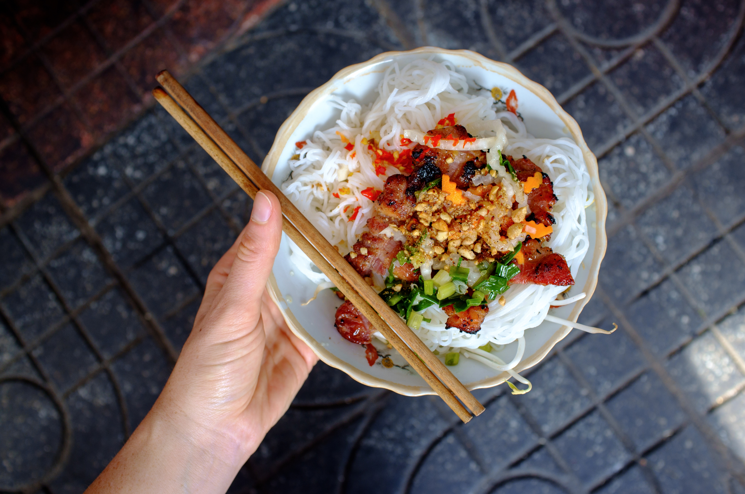 Bún thịt nướng