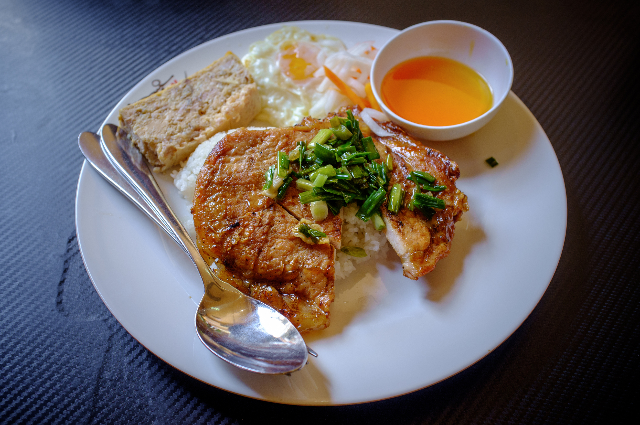 Cơm tấm sườn nướng - broken rice with the works