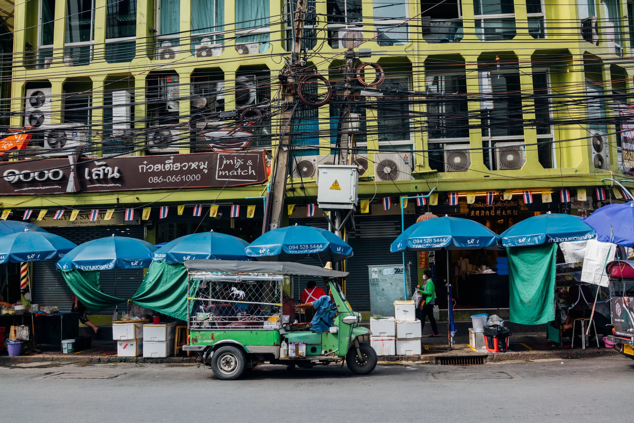A street in Ari, the neighborhood we stayed in while in Bangkok