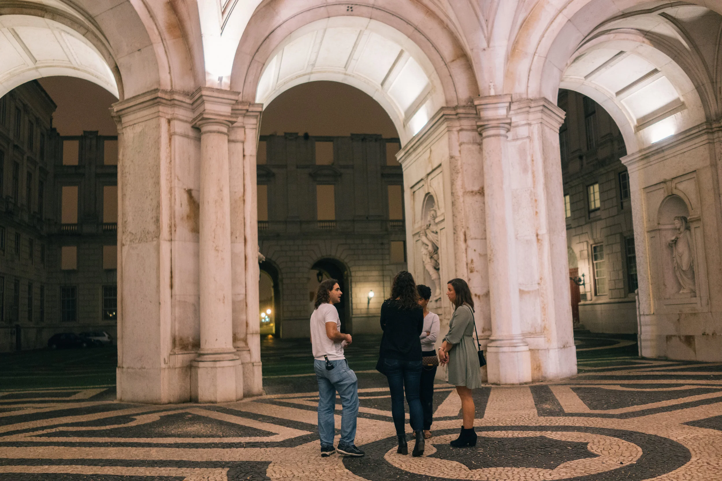 A memorable night of Port wine and conversation under the National Palace with We Hate Tourism Tours 