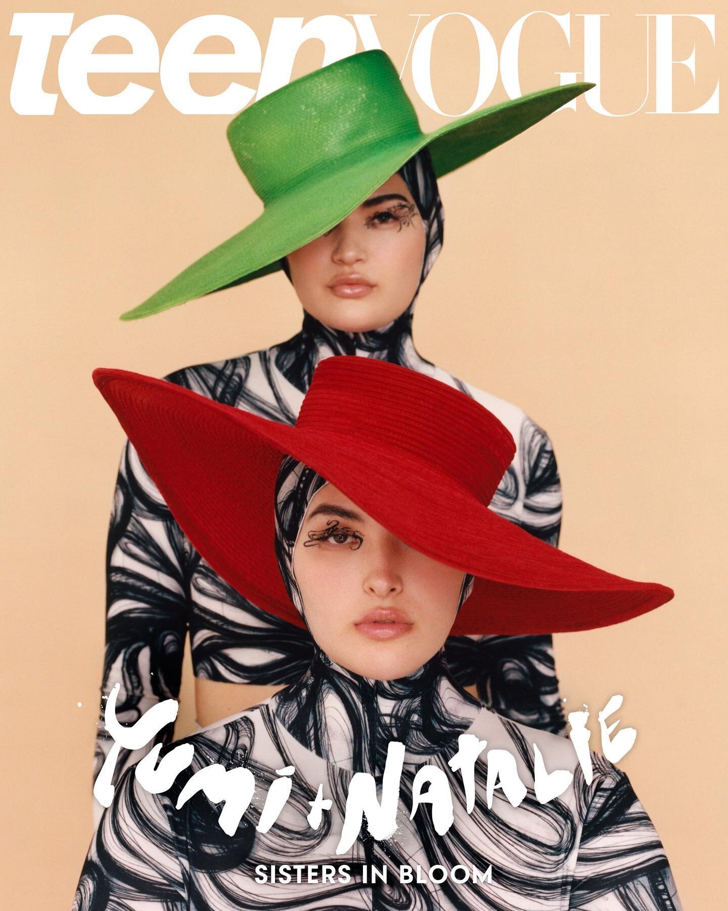 Model sisters @_yumi_nu and @natalienootenboom for @teenvogue&rsquo;s May cover 🌸☯️🖤🤍 
Photographer: @peterashlee
1st Assistant/Digitech: Sam Williams
Photo Assistant: @afrancinefrancine 
Photo Assistant: @hyeonwoolee
Stylist: @herinchoi1
Stylist 