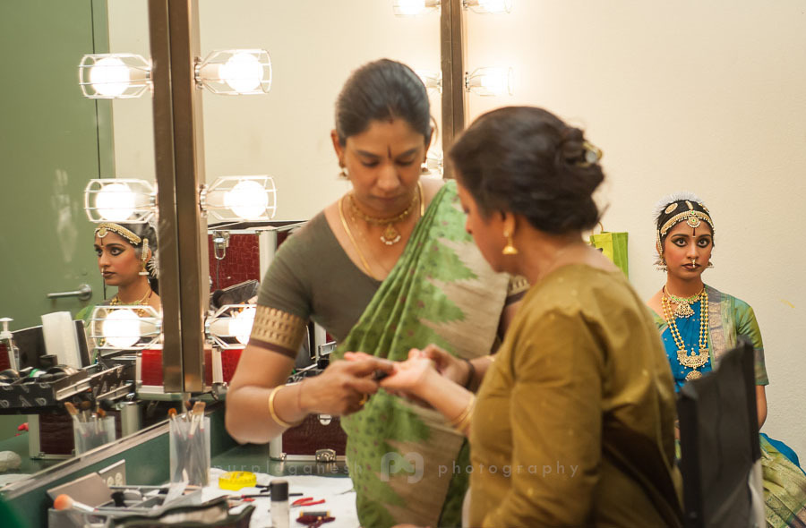 tanmayi_gettingready01.jpg