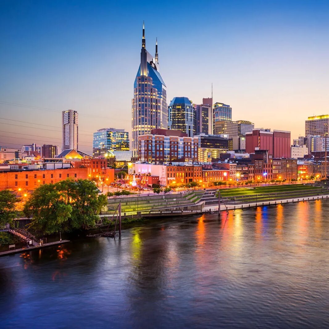 Hey! 😊Have you been to #nashville?  Pls share any top tips on where to go. What to see.  Places to dine. Etc. 

So far I&rsquo;ve got a few including 
Honky Tonk avenue 
Country music hall of fame 
Grand ole opry 
And
@wannaspooncerealbar 

#nashvil