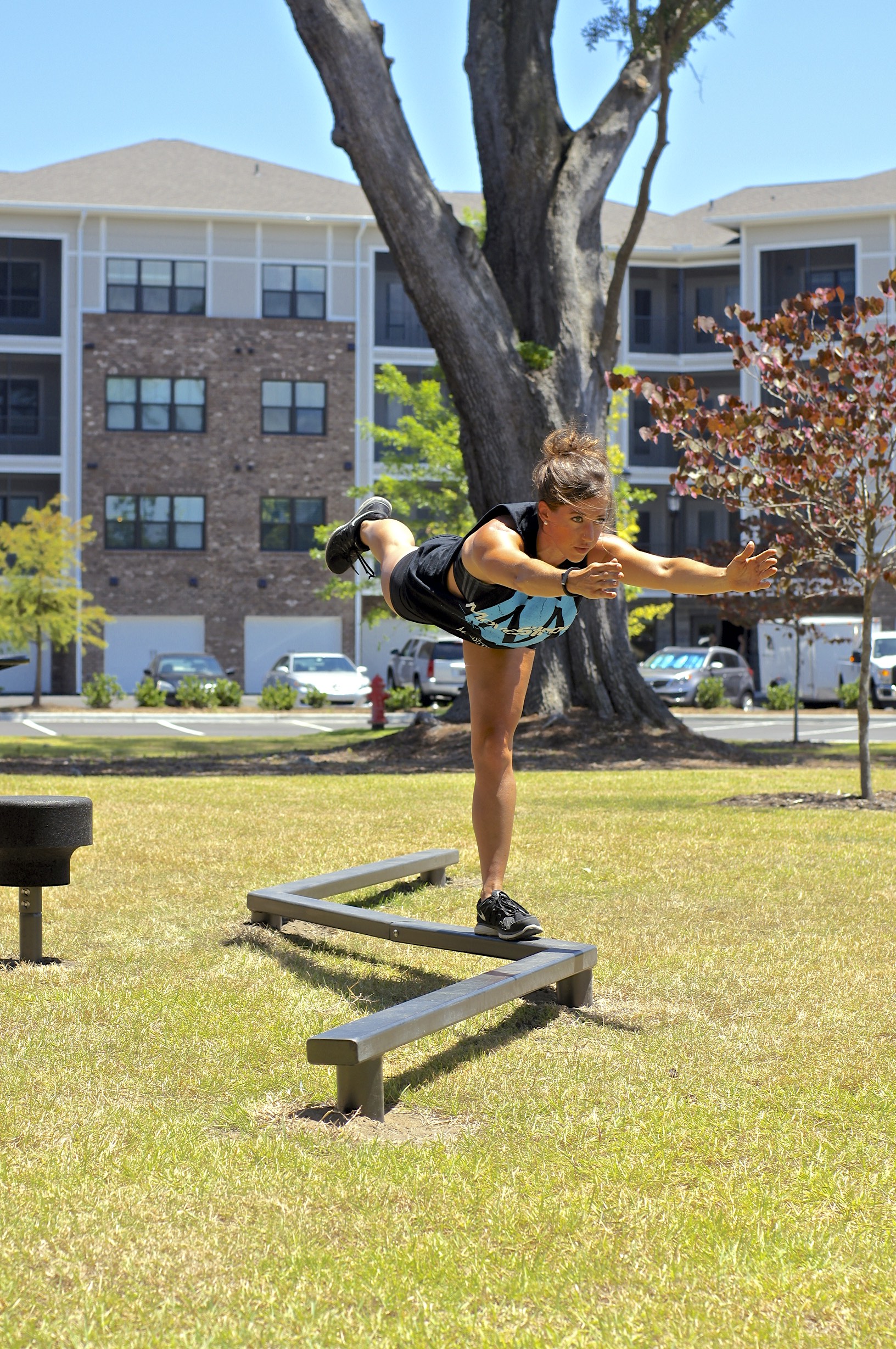 Balance beam zig zag