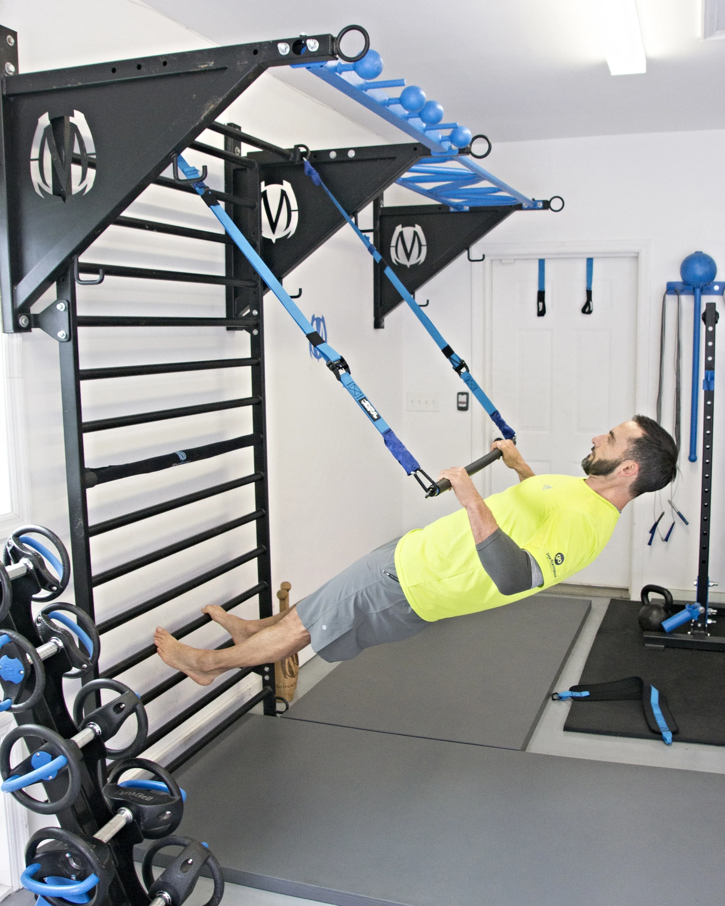 stall bar back strap