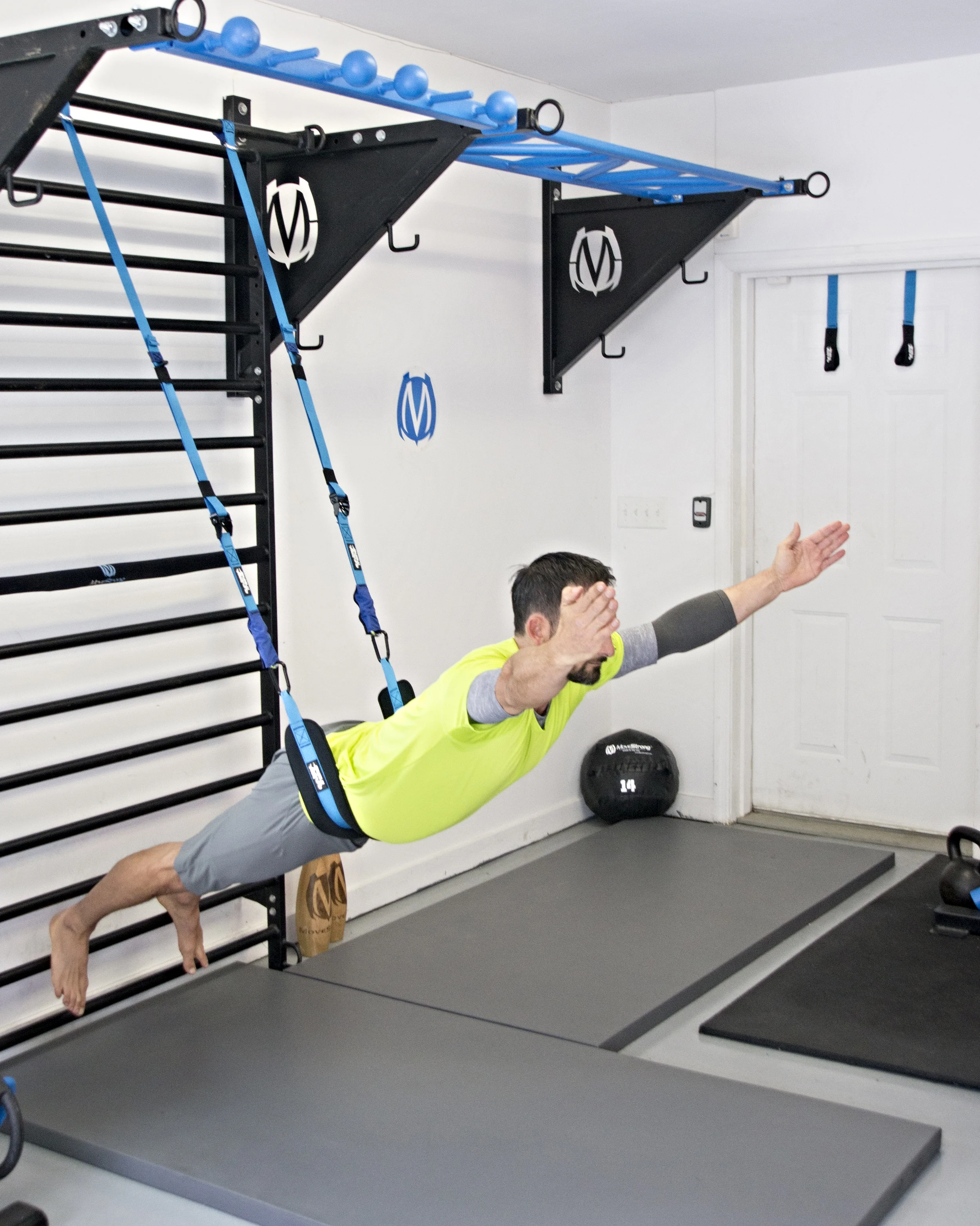 stall bar back strap