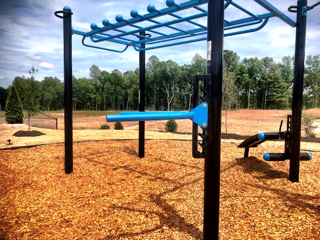 HOA Outdoor Fitness Park With MoveStrong