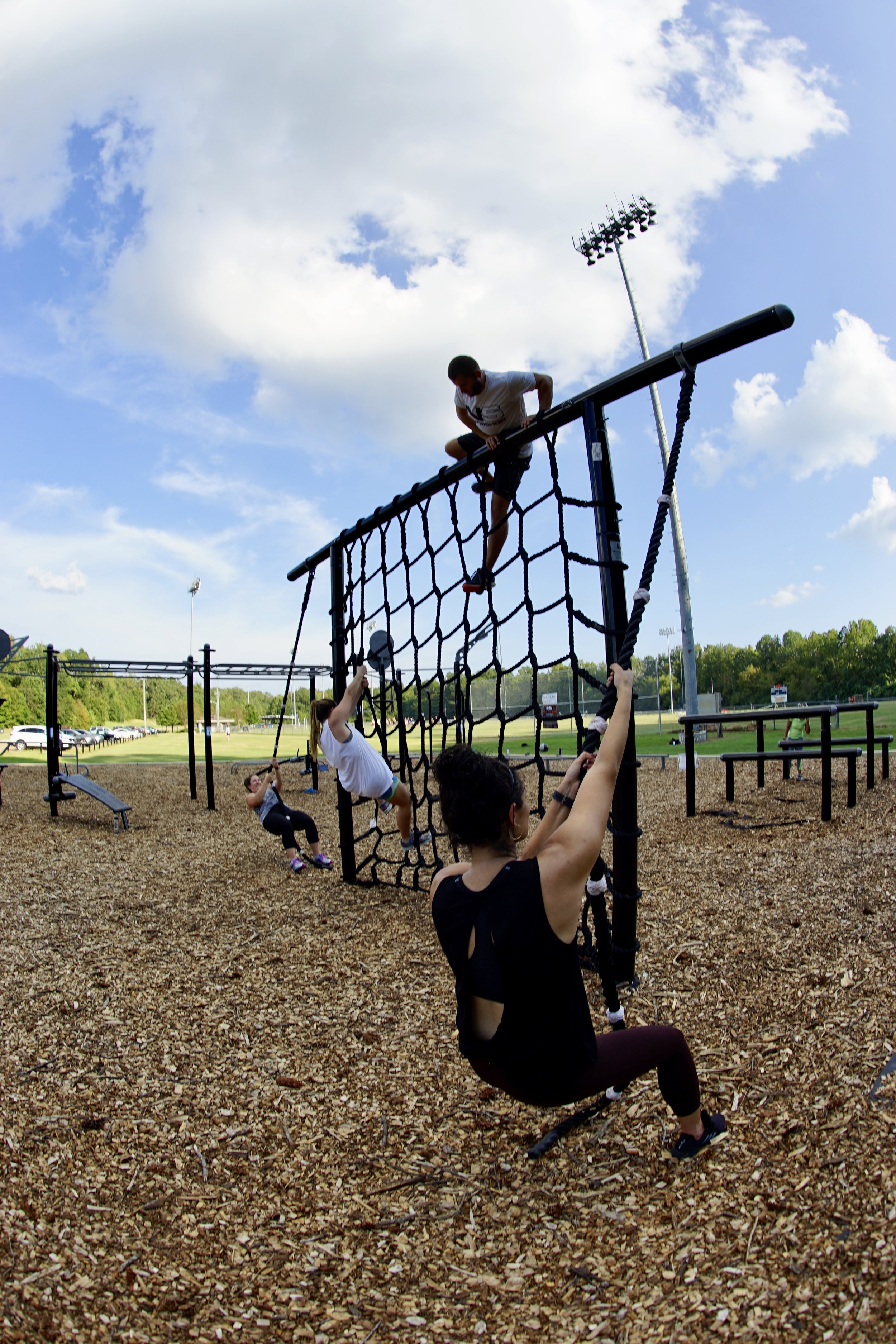 MoveStrong Outdoor Obstacle Course Training at University Campus