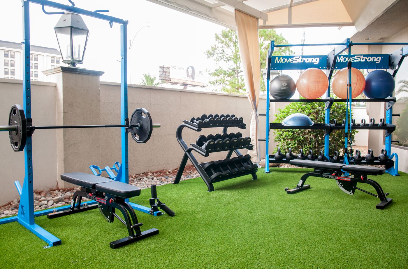 MoveStrong Outdoor Gym With Freights 