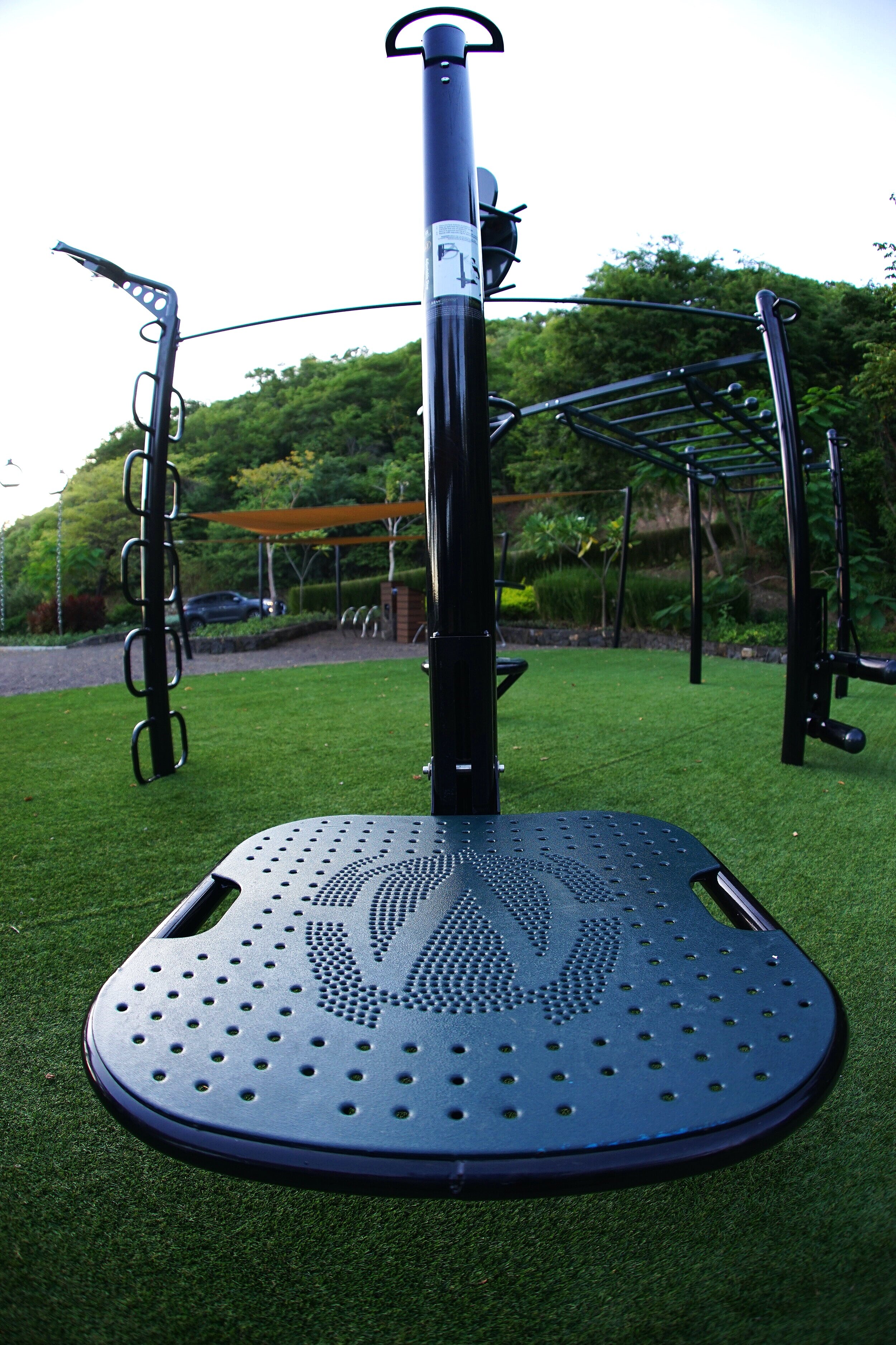 MoveStrong Outdoor Functional Fitness Equipment