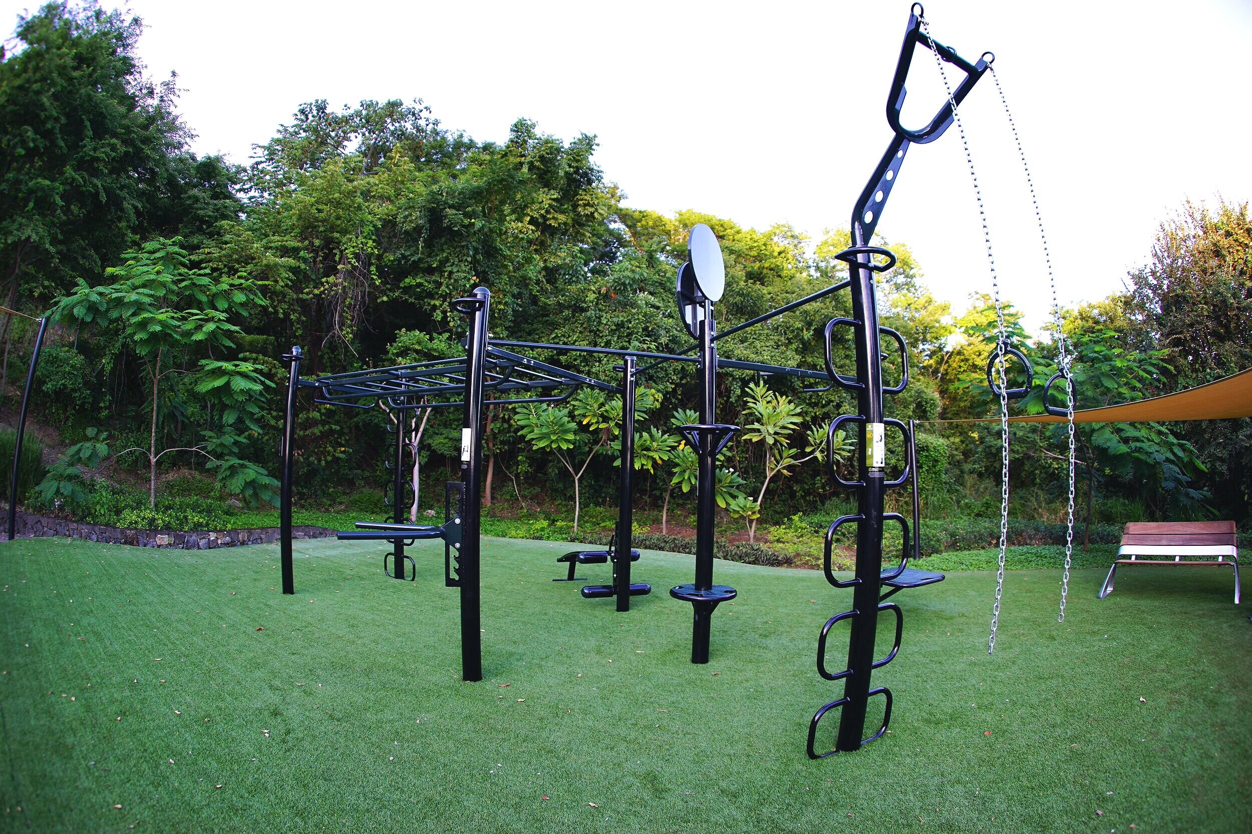 MoveStrong Outdoor Functional Fitness Equipment