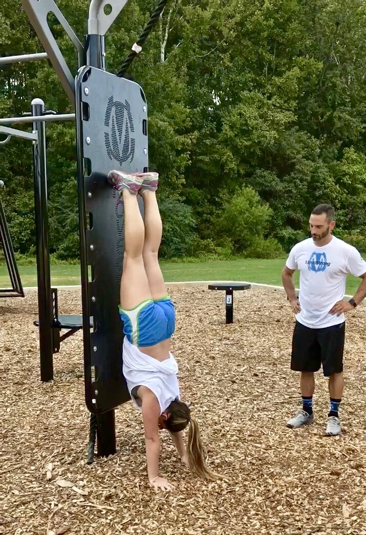 Kickplate Handstand