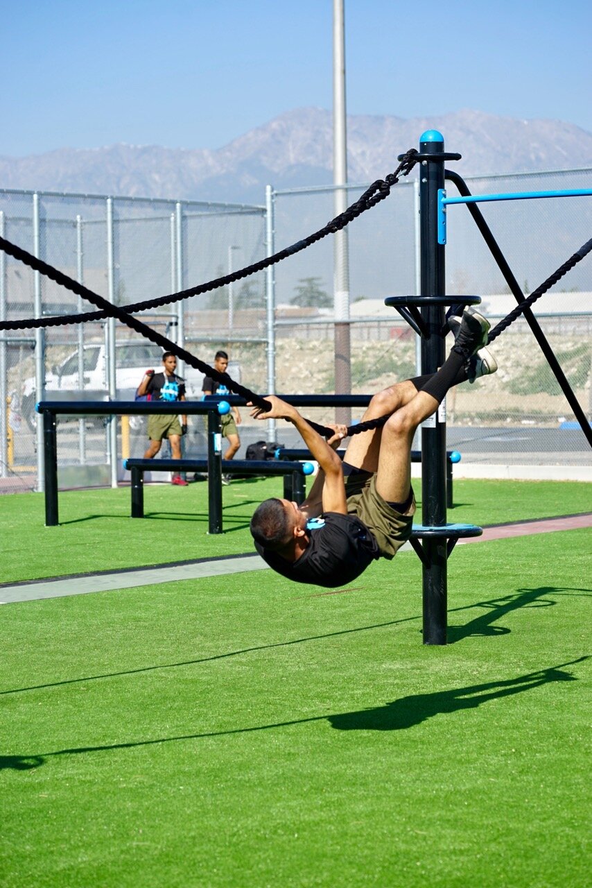 Horizontal Rope Climb