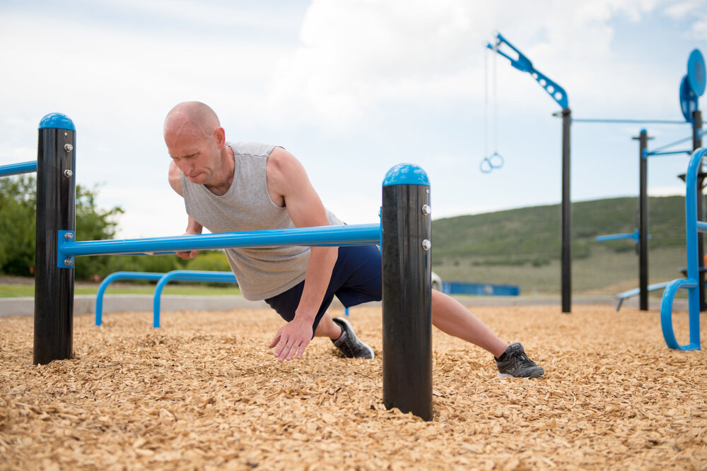 MoveStrong Functional Outdoor Push-up Bars 