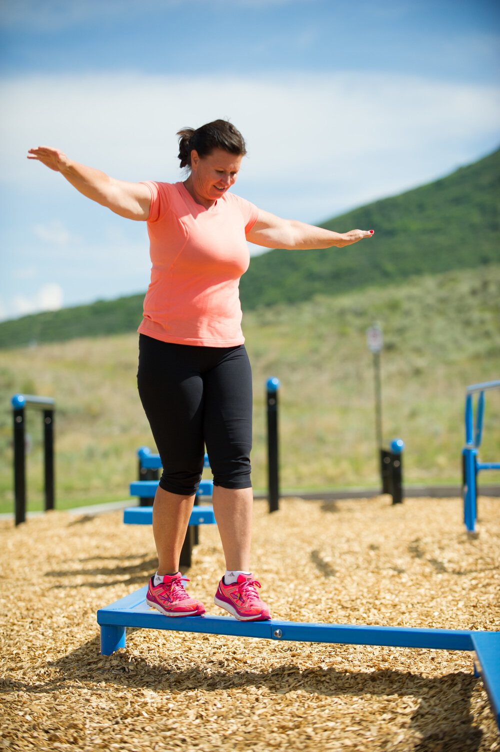 MoveStrong Zig Zag Balance Beam 