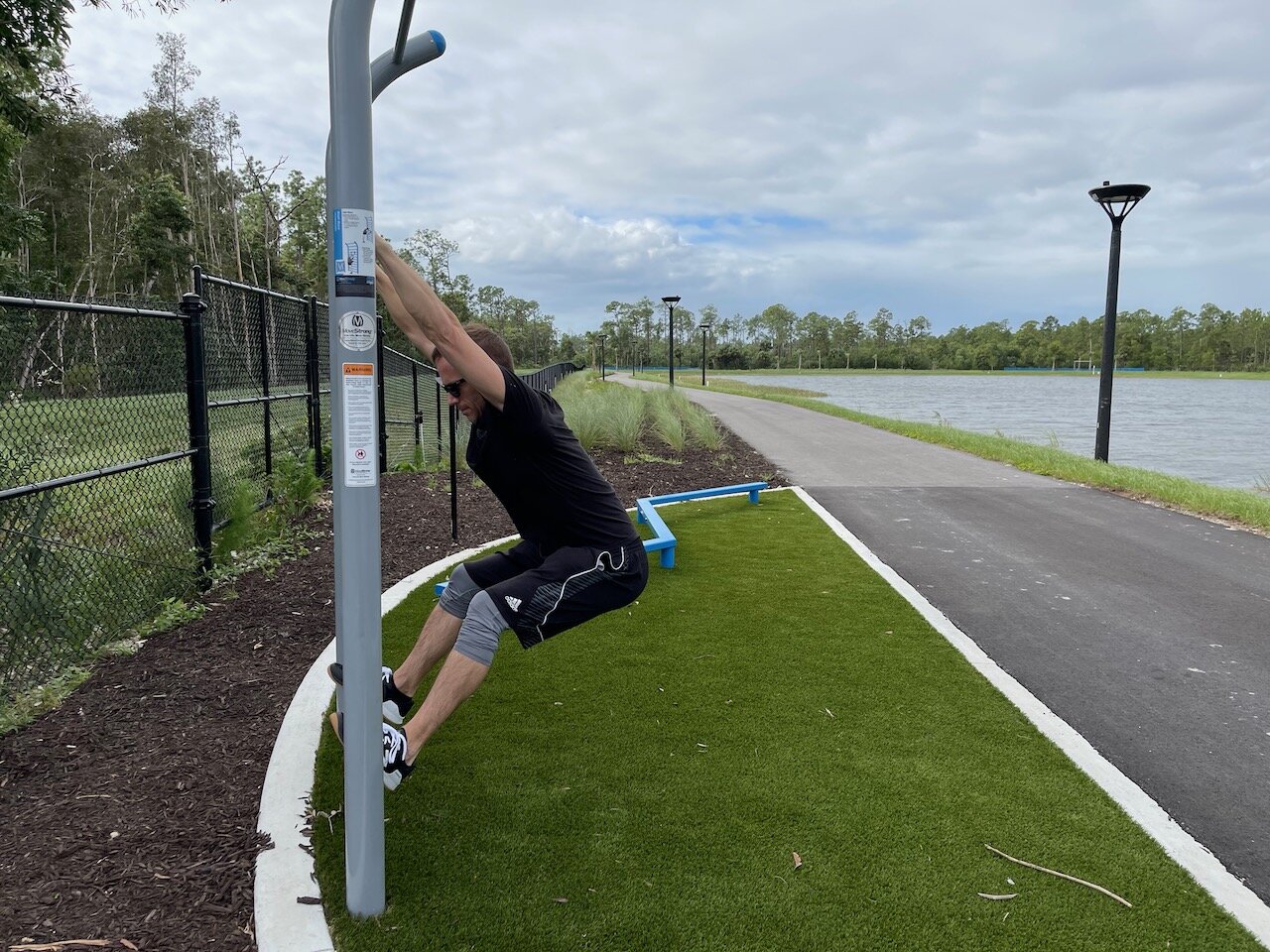 Stall bar stretching Lake fitness trail