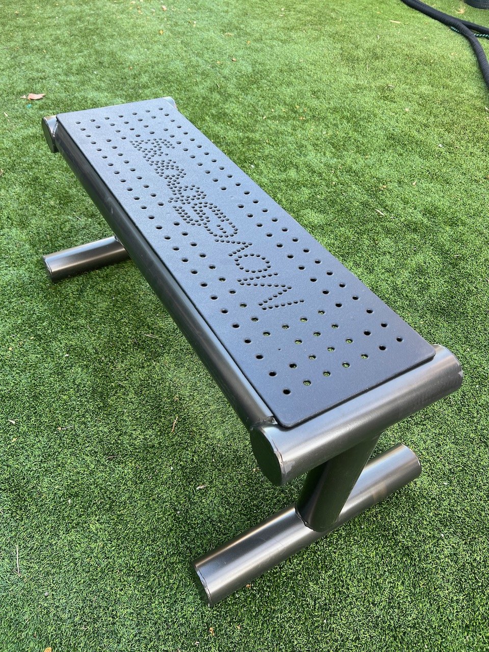 Outdoor Flat Dumbbell Bench