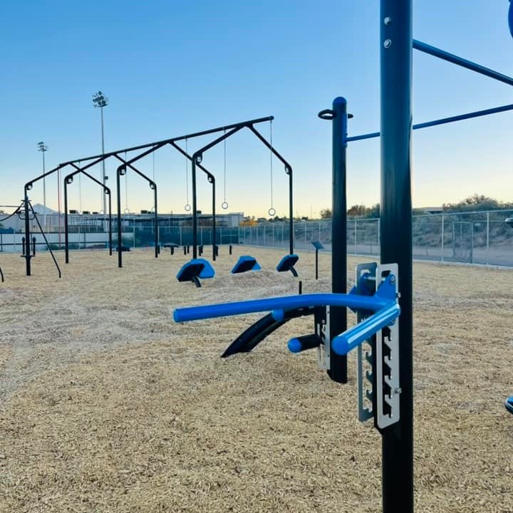  outdoor fitness site with bars and rings 