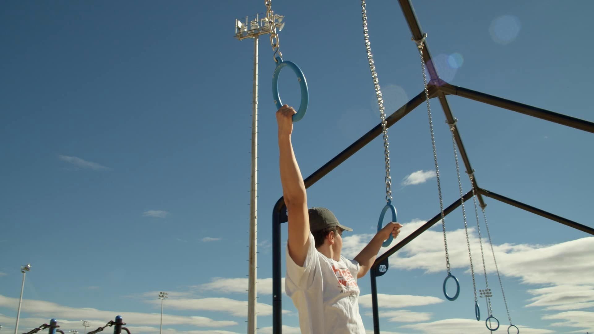  athlete on traveling rings 