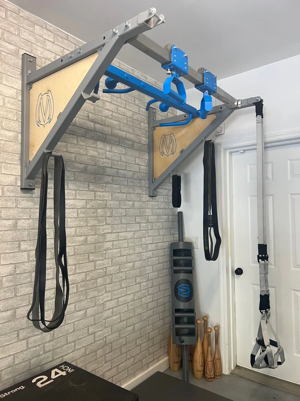 Home Gym Pull Up Bar