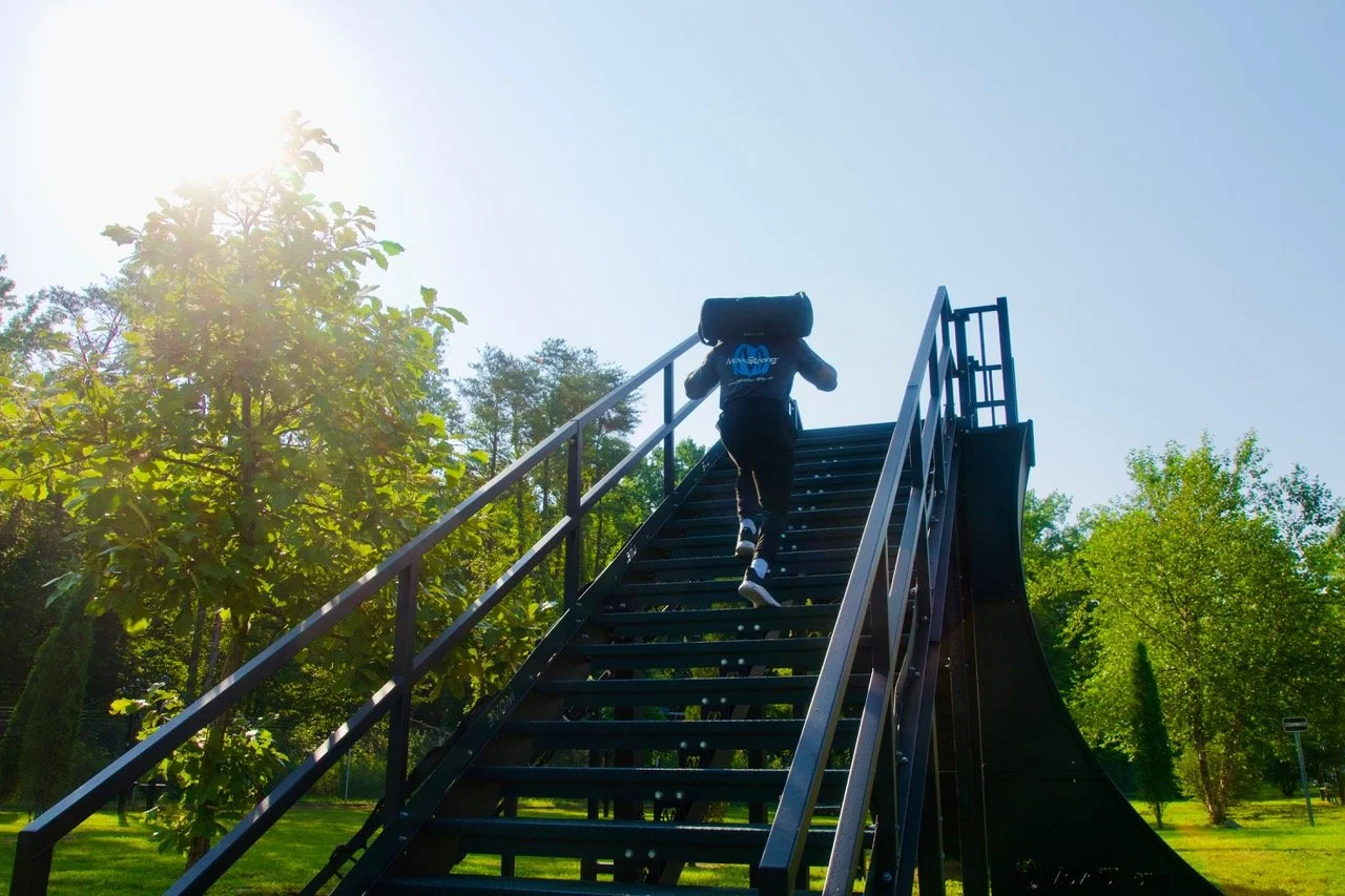 Staircase Pinnacle Design