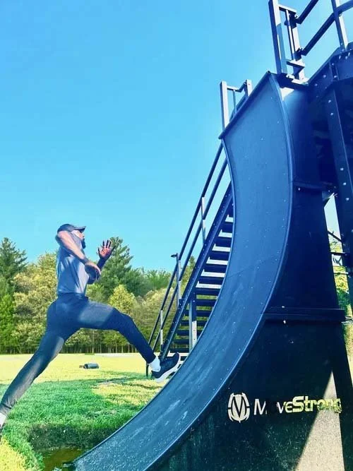 Warped wall obstacle 