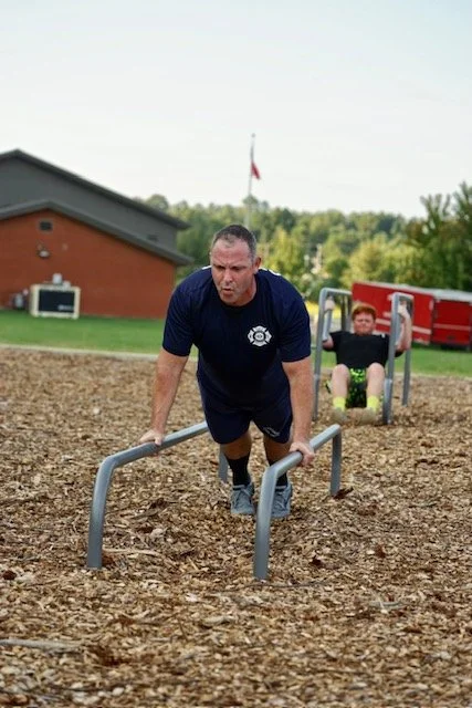 Low Parallel Bars