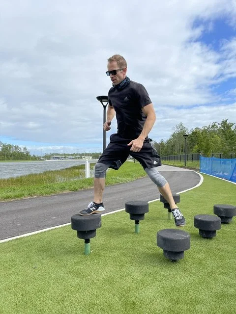 Staggered Balance Steps
