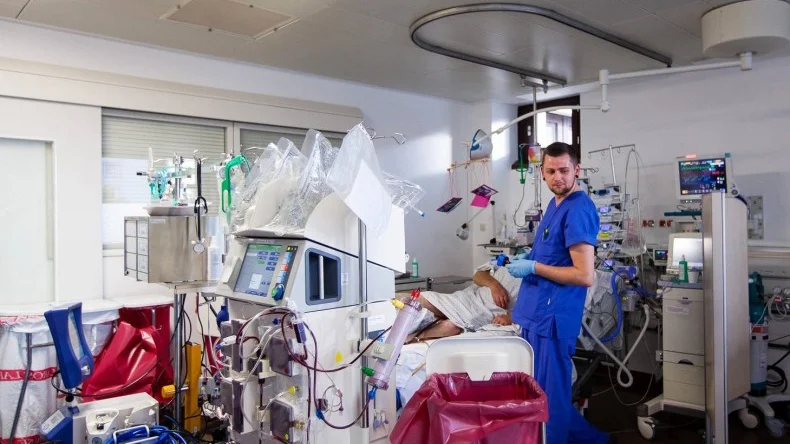 The Dream of an Intensive Care Unit
