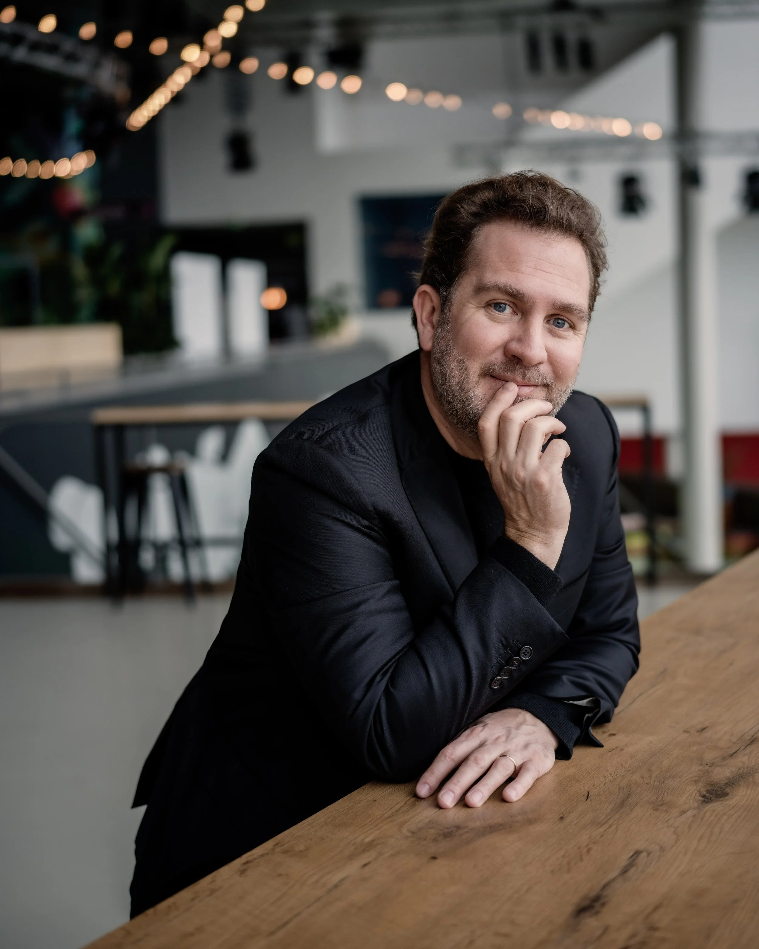 Thomas Oliemans004.jpeg