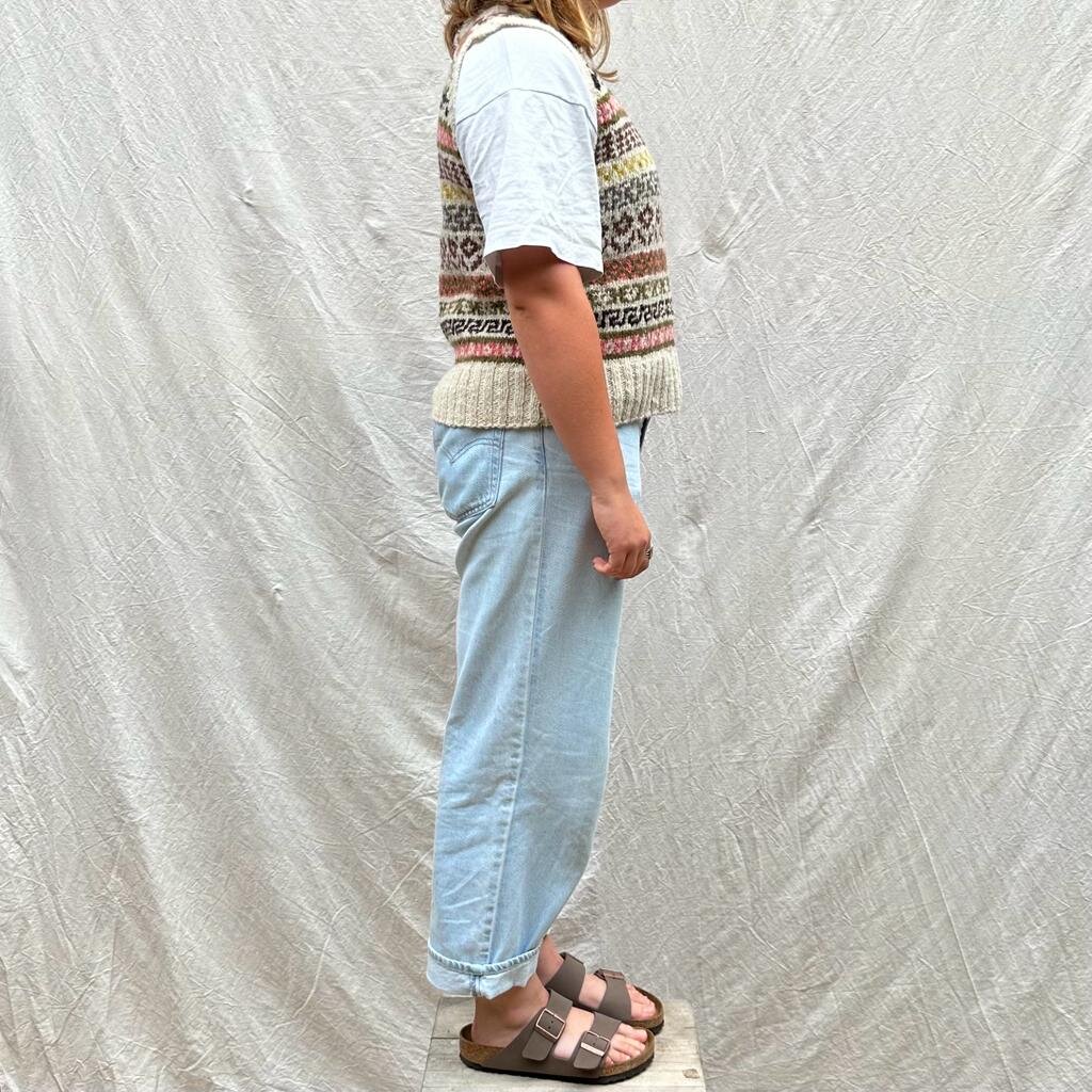 2847E1A8-80AA-4D80-A5EB-832A0C6E77F0