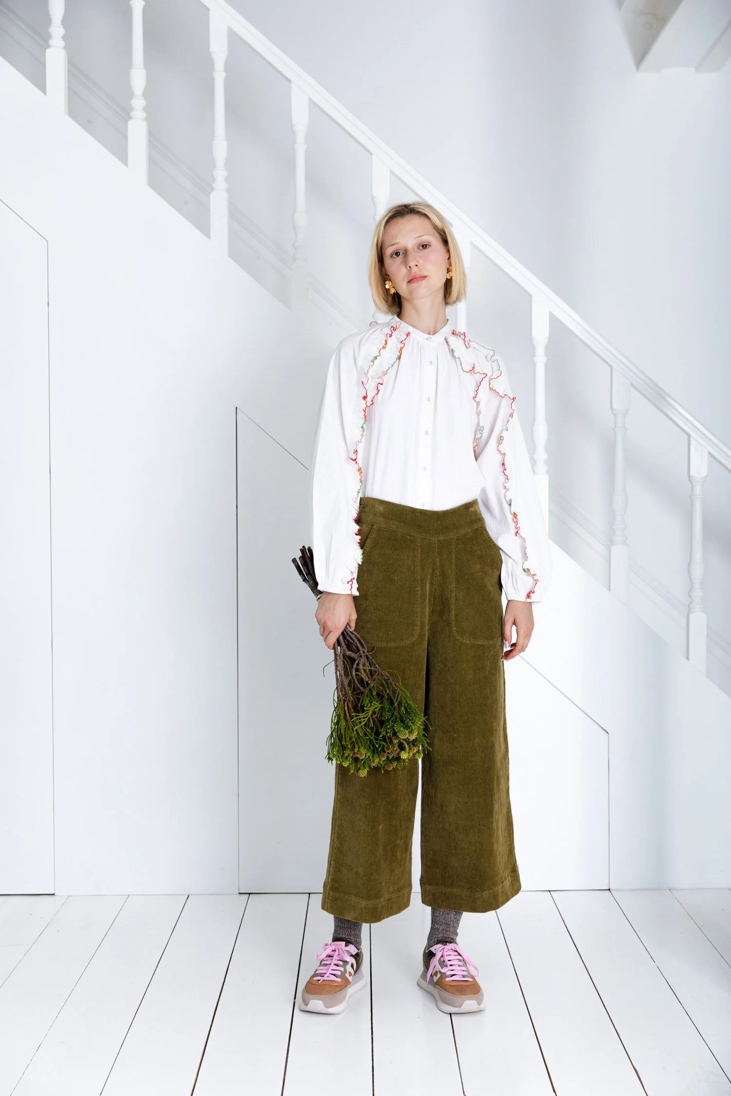 BIJOU TROUSER - OLIVE 10.jpg