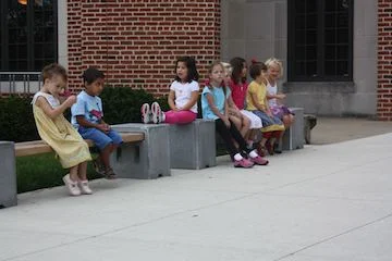 blue_cabin_hb_benches_4.jpg