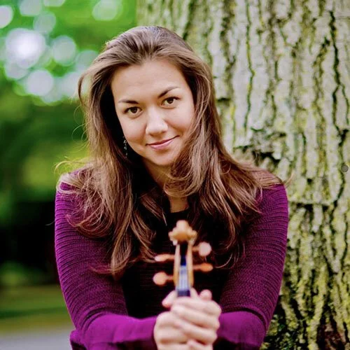 Ariana Kim, Violin