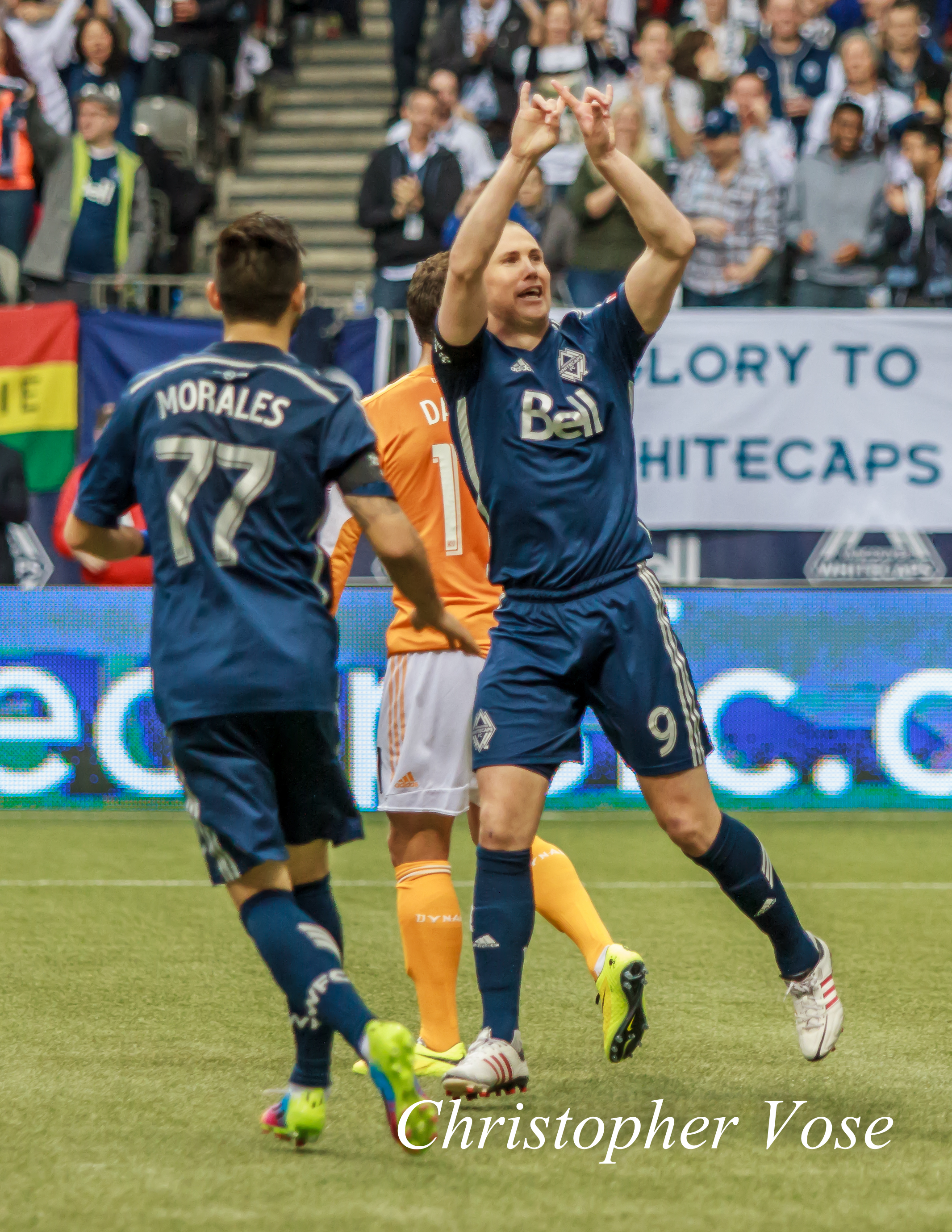 2014-03-29 Kenny Miller Goal Celebration 3.jpg