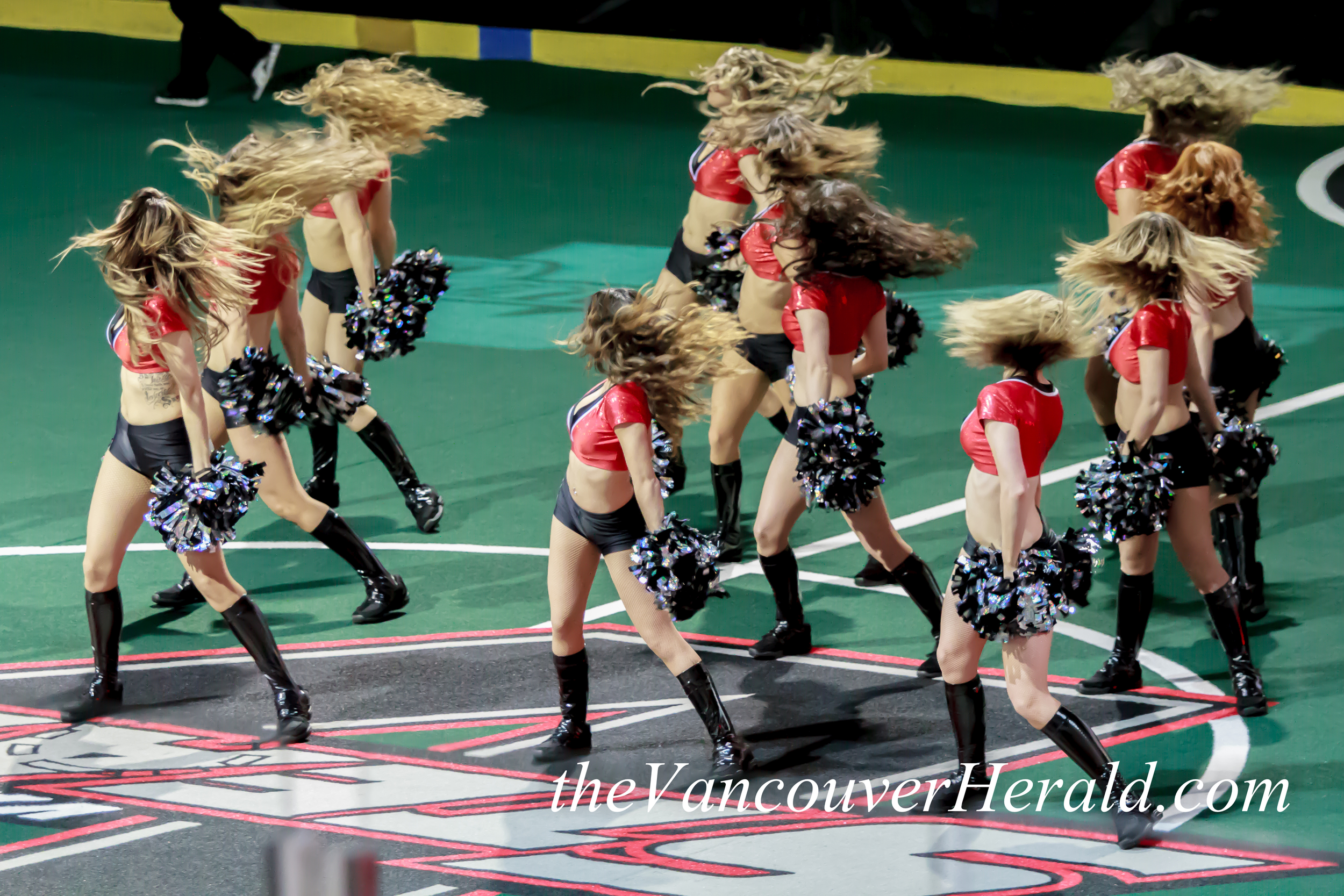 2014-04-19 Bombshells 2.jpg