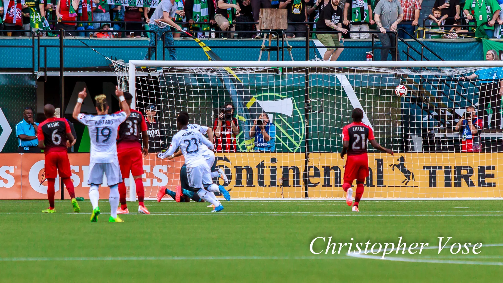 2014-06-01 Pedro Morales First Goal (Penalty Kick).jpg
