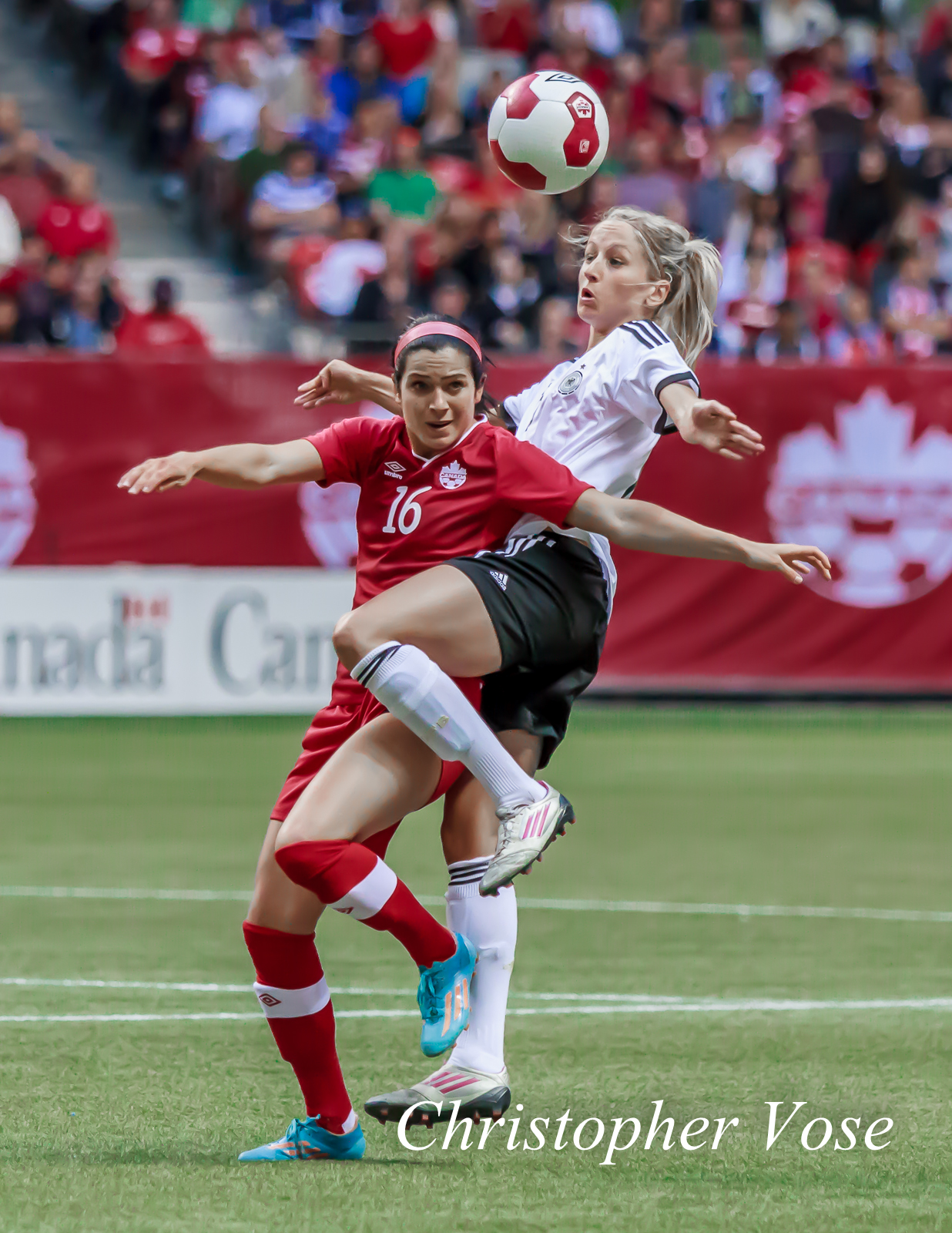 2014-06-18 Jonelle Filigno and Kathrin Hendrich.jpg